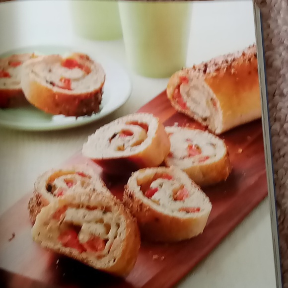 Pillsbury cookbook - Picture 7 of 7